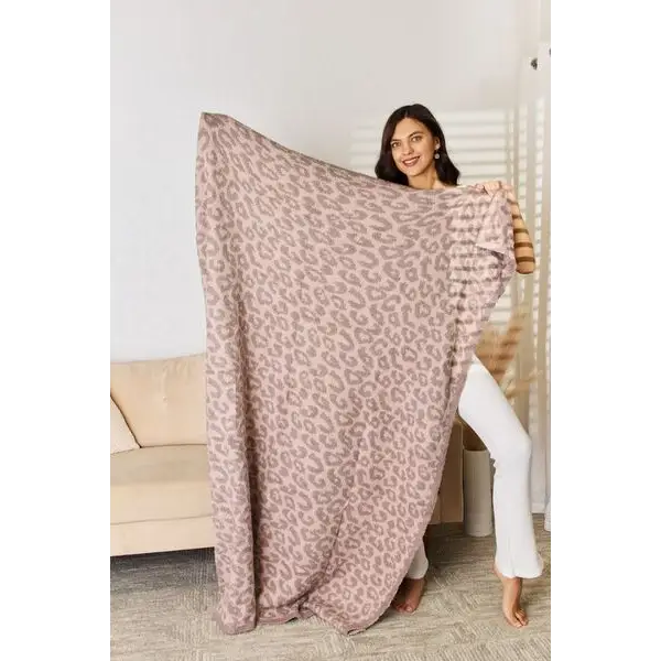 Cuddley Leopard Decorative Throw Blanket - Mocha / One Size