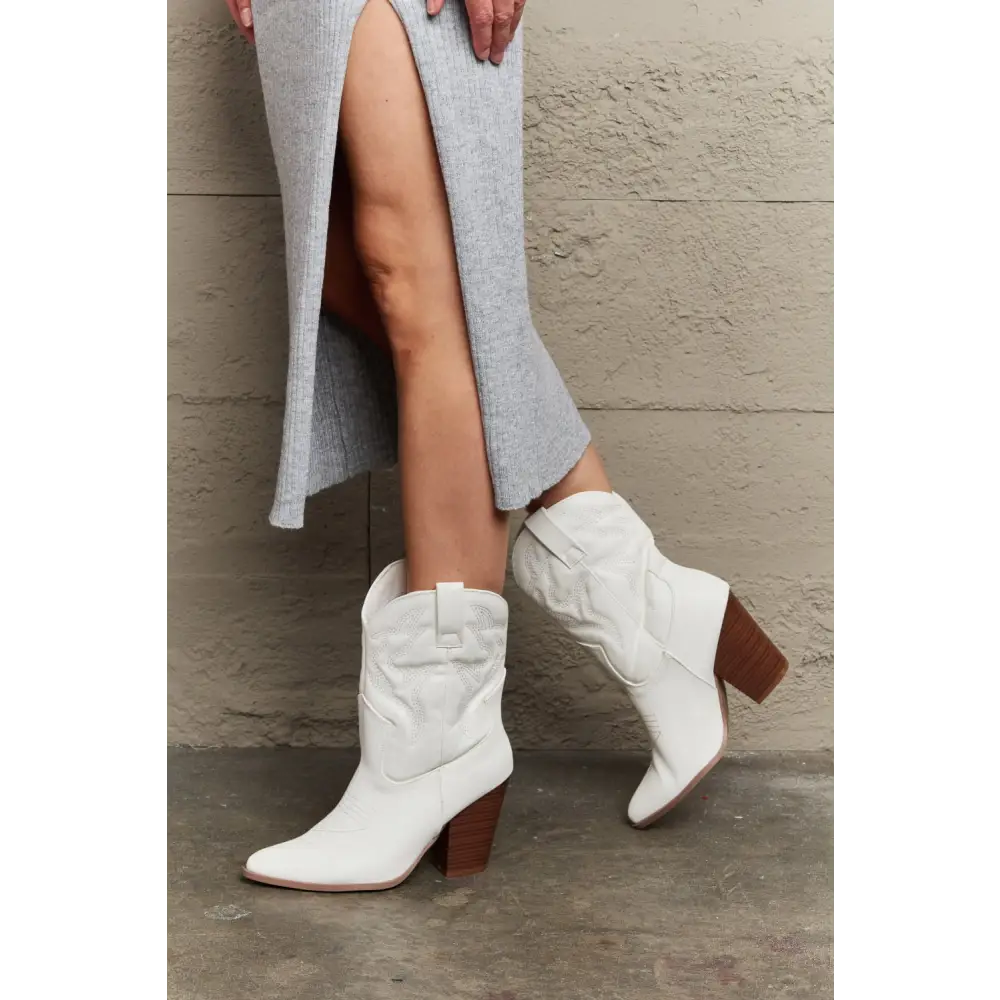 Legend Footwear Bella Cowboy Boots - Madi Gray Boutique